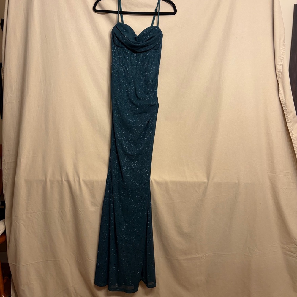 NWT Windsor Juniors’ S Hunter Green Glitter Evening Gown with Side Slit